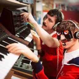 UFO - Forever Pavot & Lispector